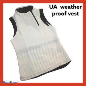 Under Armour Women’s Athletic Vest, weather proof NWT